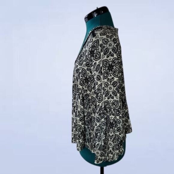 Eri + Ali Hervine‎ Blouse Black Paisley Print - Size Small - Picture 2 of 7
